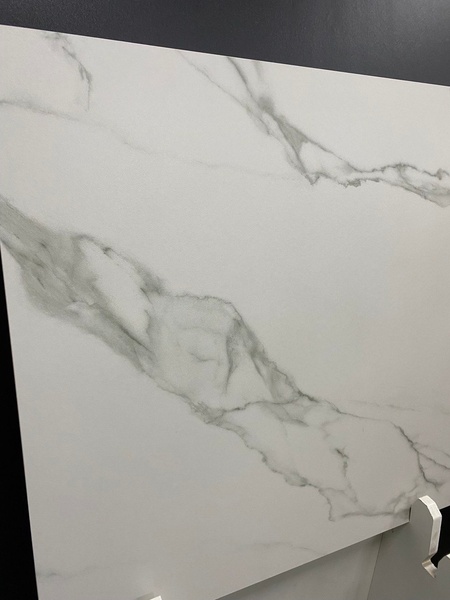 Carrara White F P 600x600x8 RN Mat 230720 фото